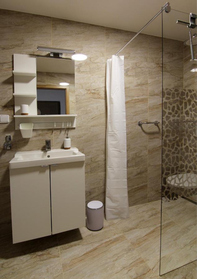 Apartman Valerie, Byt 瓦尔季采 外观 照片